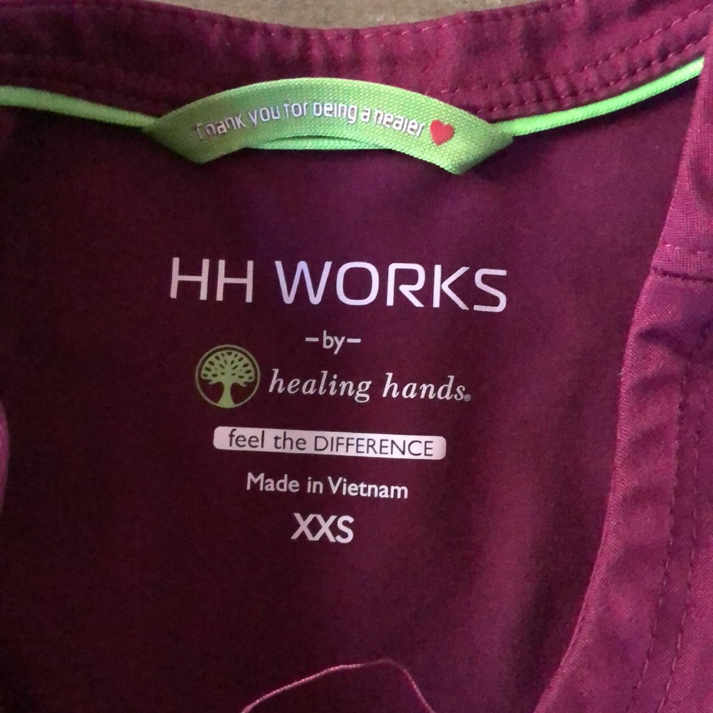 Healing Hands Works Nursing Scrubs Lot - Picture 4 of 14